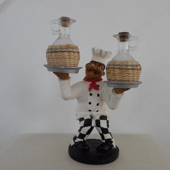 Chef with Silver Platters Sculpture - Picture 8 of 11